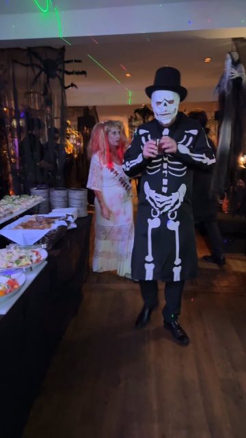 Friday's recap 💀🎃👻🎭
Chequers Halloween Spooktacular Party 🥳