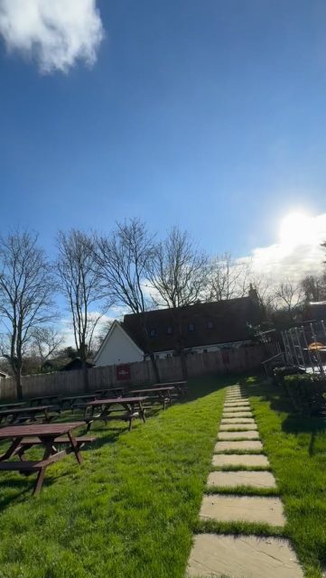 Lovely day for a bit of spring cleaning 🧹 ☀️ Back to usual tomorrow 👍